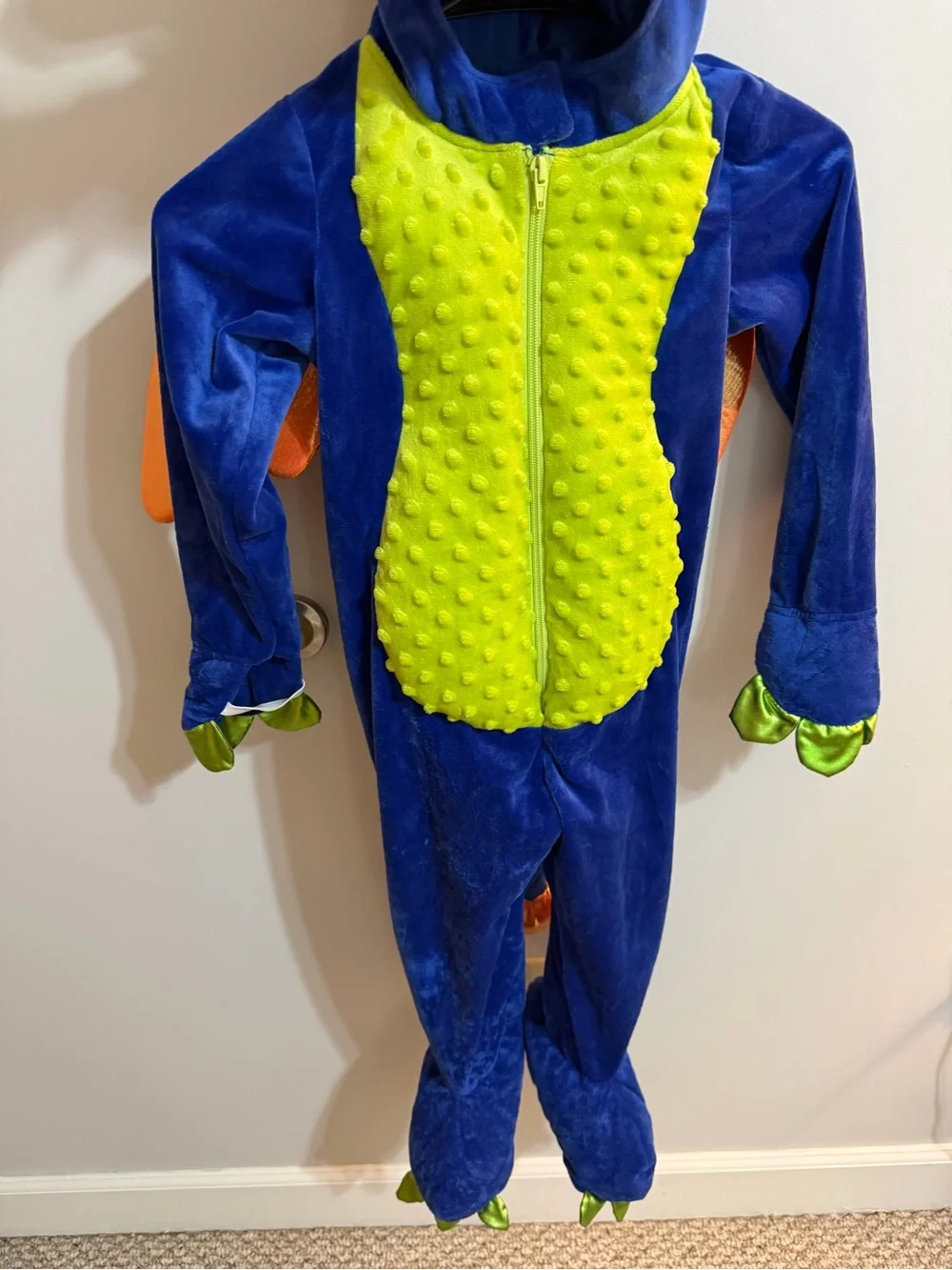 Dream Play Imagine kids dragon